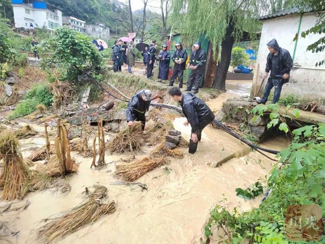 泸州古蔺遭暴雨袭击 4乡镇5696人受灾 暂无人员伤亡(图1)