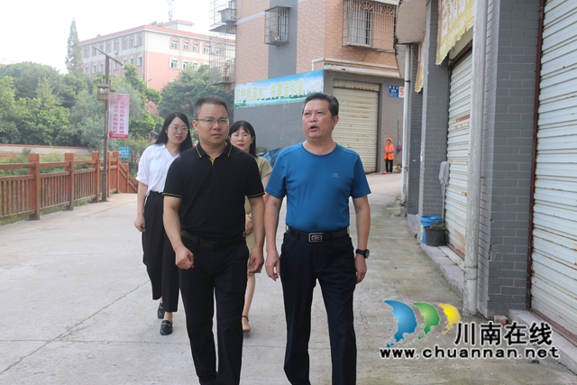 颜习林率文明办到泸县百和镇督导创文工作(图1)