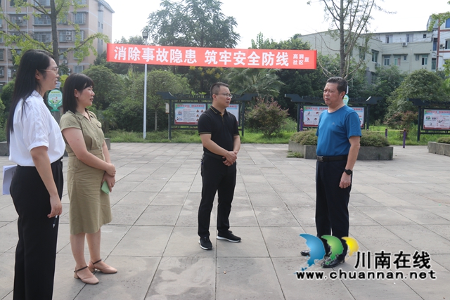 颜习林率文明办到泸县百和镇督导创文工作(图3)