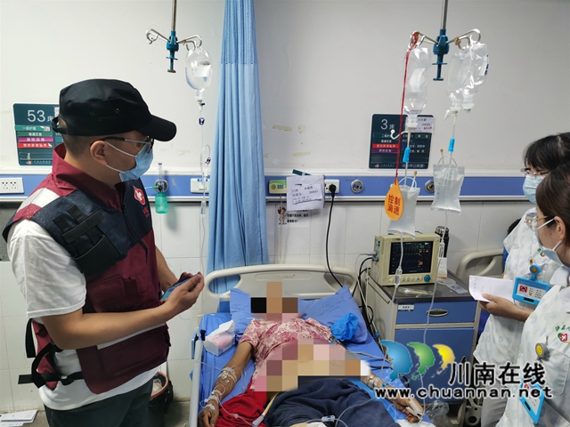 泸县突发地震，西南医大附院紧急救援！(图2)