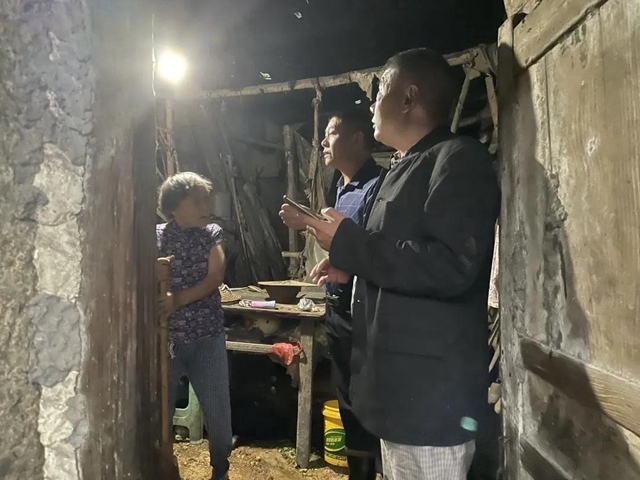 泸县地震致隆昌3人受伤 ，内江启动应急响应，多支队伍驰援泸县——(图2)