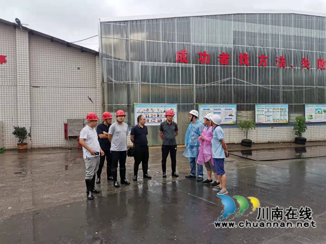 泸县住房和城乡建设局组织人员赴各镇(街道)排查危房(图3) 泸县住房和城乡建设局组织人员赴各镇(街道)排查危房(图3)