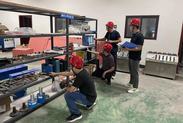 第一时间!泸州市市场监管局切实维护震区市场秩序(图7) 第一时间!泸州市市场监管局切实维护震区市场秩序(图7)