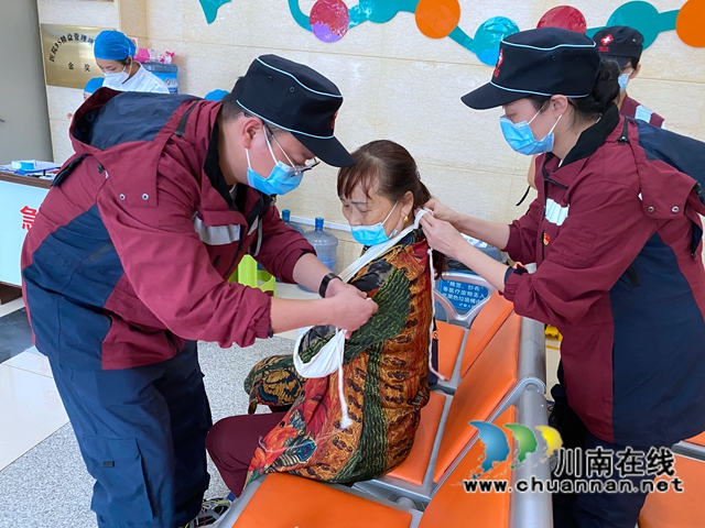 泸县地震后 西南医科大学附属中医医院积极开展心理疏导工作(图1)