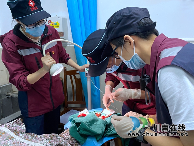 泸县地震后 西南医科大学附属中医医院积极开展心理疏导工作(图4)