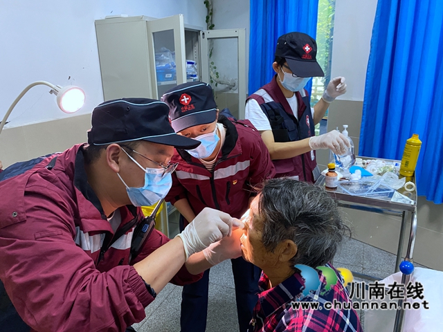 泸县地震后 西南医科大学附属中医医院积极开展心理疏导工作(图6)