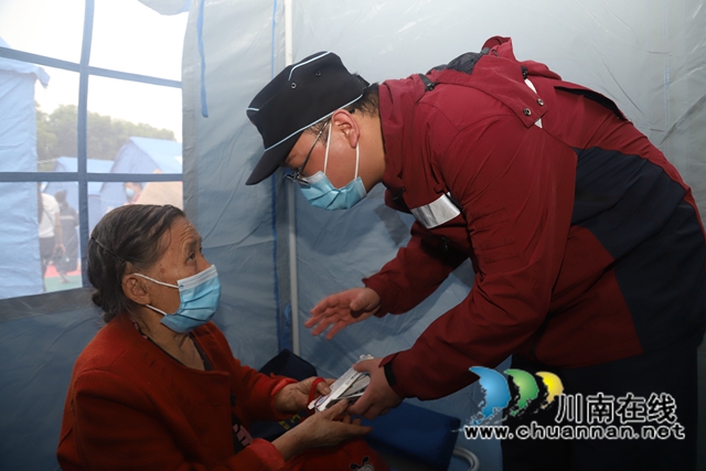 泸县地震后 西南医科大学附属中医医院积极开展心理疏导工作(图8)