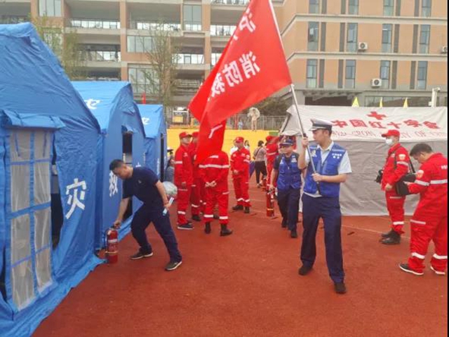 兄弟，一起扛！泸县发生6.0级地震，龙马潭在行动(图7)