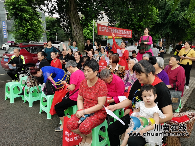 龙马潭区小市街道：中秋巡演传承文化有欢乐，文明讲堂建设美丽大环境(图4)