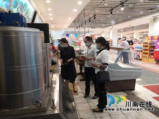 泸州市商务局到叙永县督导环保、安全工作(图1)