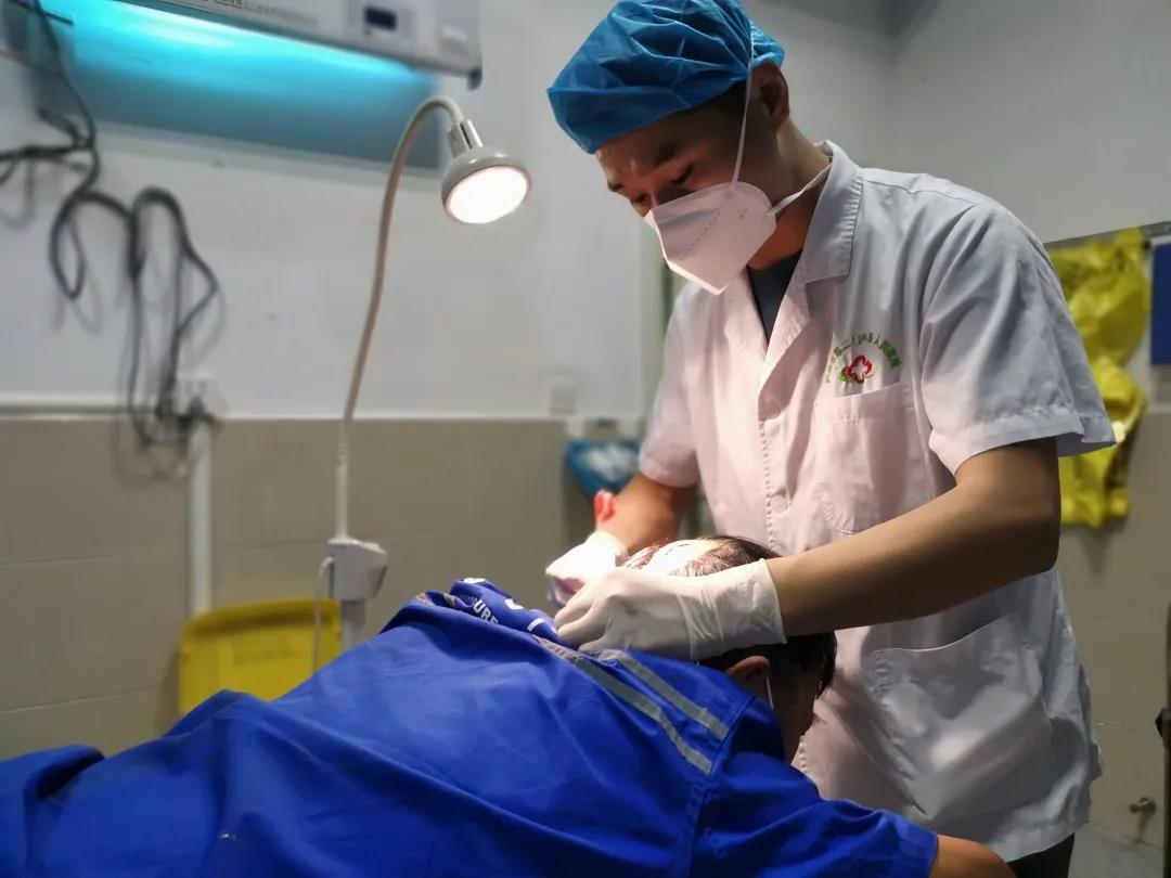 泸县“9.16”地震 ┃ 泸州市人医派出医疗救治力量参加泸县地震救援工作(图1)