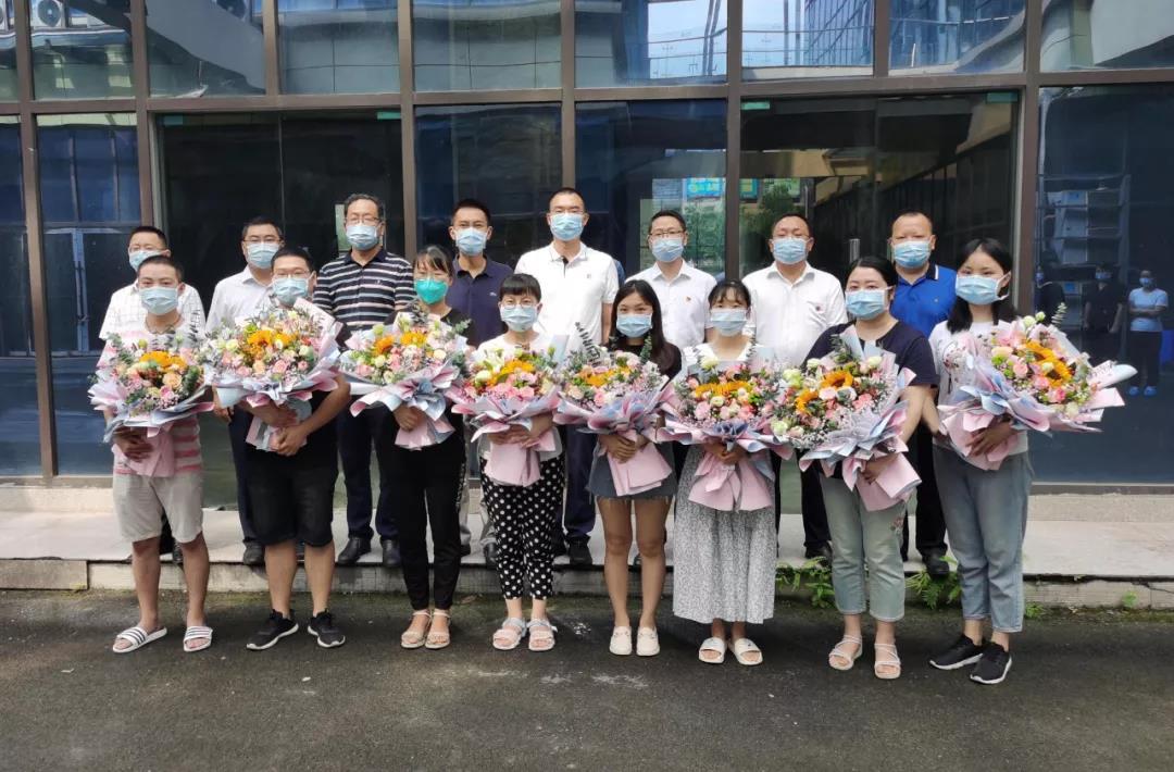 力保感染者“清零” 泸州市人民医院冲锋在前(图8)