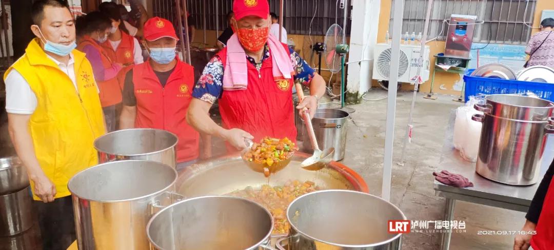 我们在一起！各地力量支援泸县，这些画面令人动容(图10)