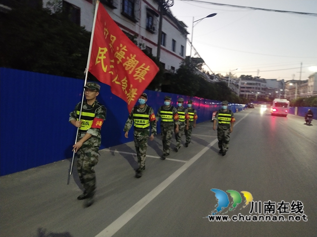 地震无情人有爱，泸县海潮镇志愿者驰援灾区不停歇(图1)