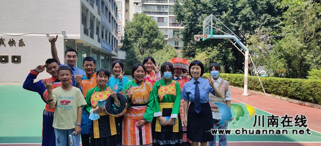 古蔺：民族团结籽抱籽，法治护苗心连心(图4)