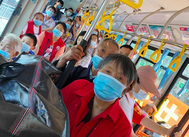 守望相助 共克时艰 | 中实集团全力转移受灾泸县人民(图3)