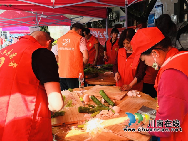 抗震救灾|一级响应下的泸州,共克时艰,我们在一起!(图1) 抗震救灾|一级响应下的泸州,共克时艰,我们在一起!(图1)