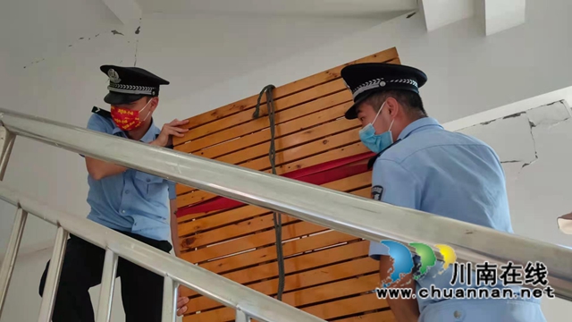 抗震救灾｜报告！援泸县警盾志愿者平安归来(图12)