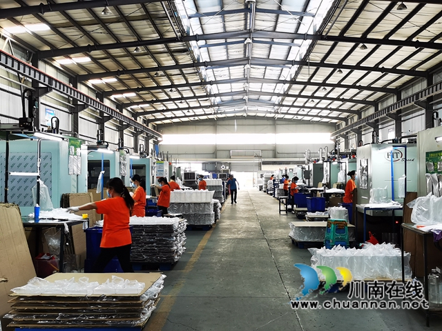 群策群力 泸县160家震灾受损企业已有84家恢复生产(图3)