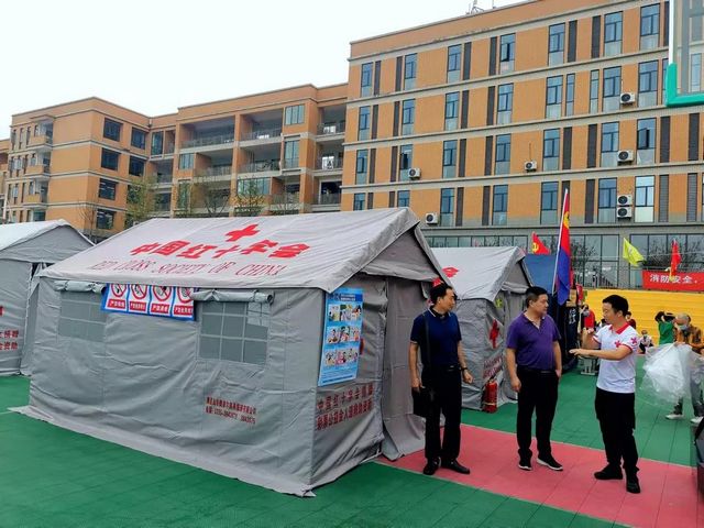 一线监督｜确保抗震救灾物资能真正发放给需要的群众(图1)