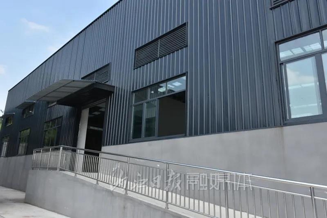 把“甜城味”送向全国!内江又一大型电商集配中心初步建成投用(图3) 把“甜城味”送向全国!内江又一大型电商集配中心初步建成投用(图3)