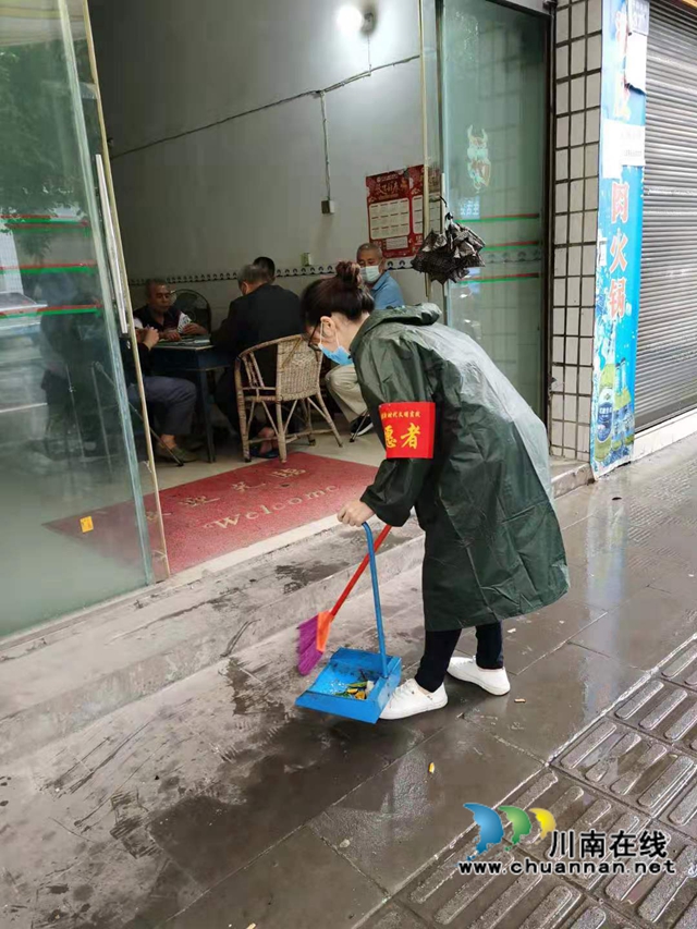 创文进行时|泸县云龙镇开展“文明行动日”集中行动(图2) 创文进行时|泸县云龙镇开展“文明行动日”集中行动(图2)