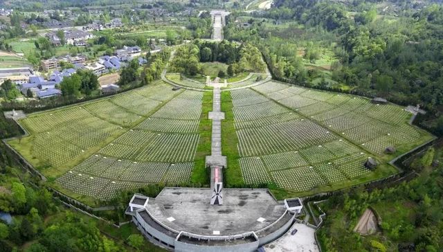 假期去哪？推荐10条经典红色旅游线路(图15)
