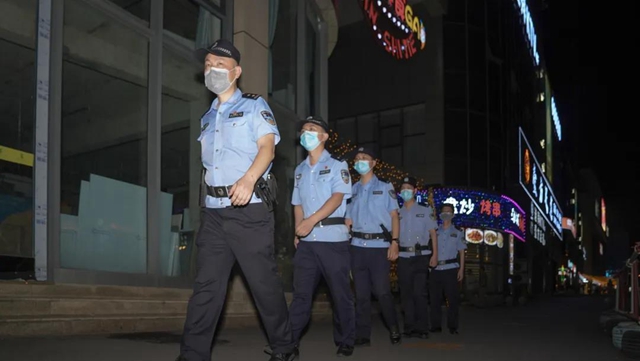 国庆第三日，龙马警队掠影(图3)