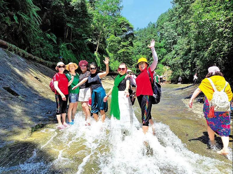 “火”而不乱！国庆假期前三天内江迎客超34万人次(图6)