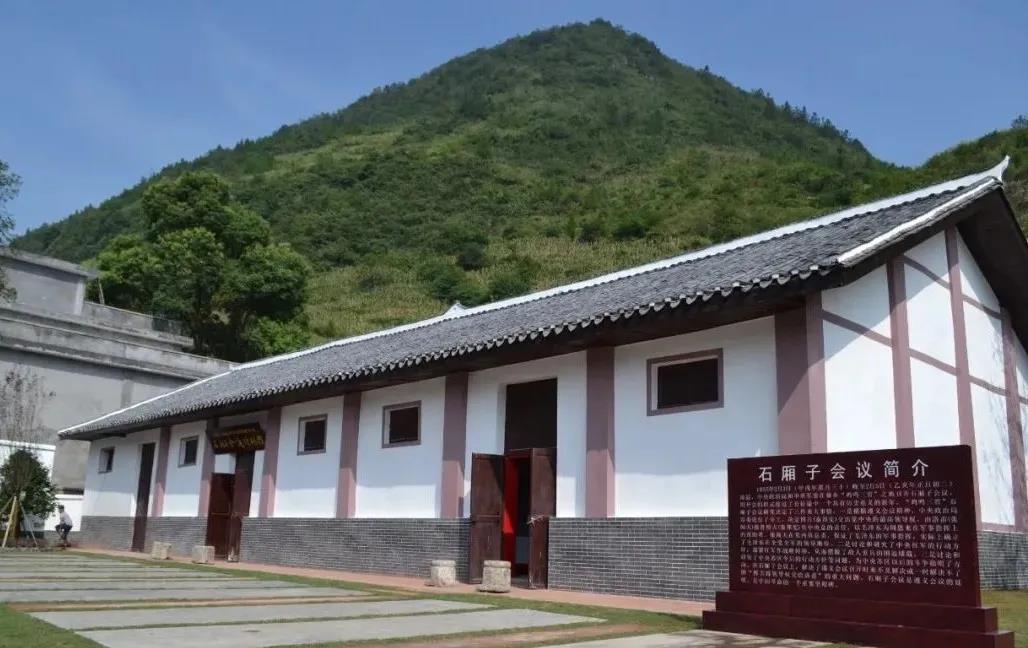 王毅：酒旅融合 泸州打造十大文旅消费行动、100个网红消费点(图5)