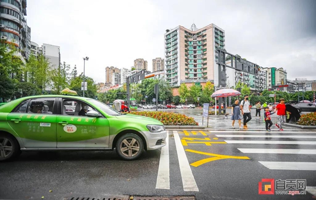 因为一件“小事”，自贡让外地游客瞬间“破防”！(图4)