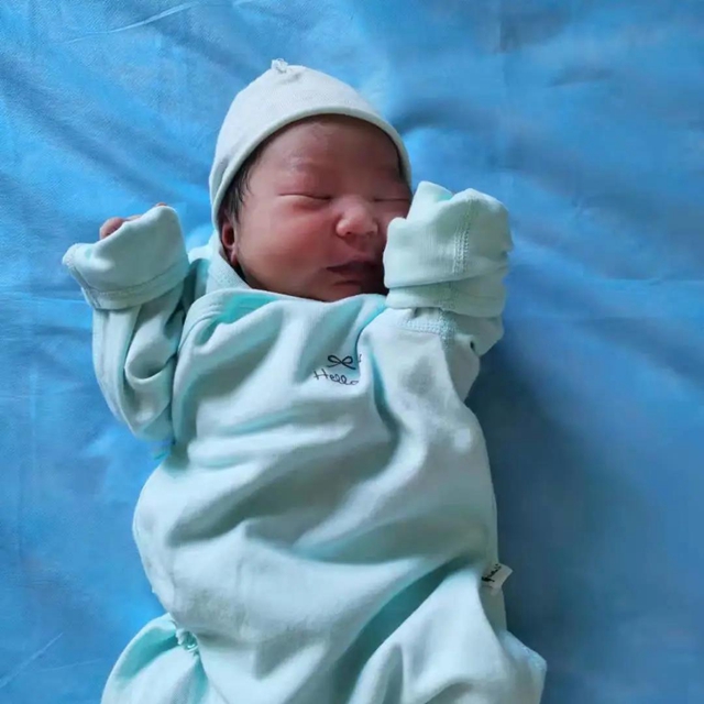 【国庆宝宝】萌翻了!35名小可爱来啦!(图4) 【国庆宝宝】萌翻了!35名小可爱来啦!(图4)