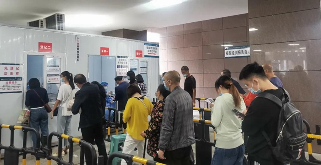 【扩散】节后第一天,西南医大中医院有点火爆?(图3) 【扩散】节后第一天,西南医大中医院有点火爆?(图3)