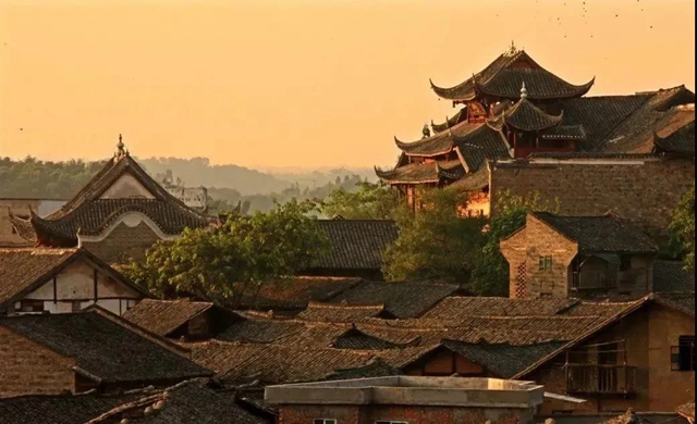 国庆期间泸州21家A级景区接待游客77.47万人次,同比增长23.4%(图9) 国庆期间泸州21家A级景区接待游客77.47万人次,同比增长23.4%(图9)