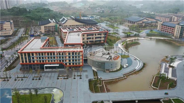 全城瞩目!内江师范学院搬“新家”(图18) 全城瞩目!内江师范学院搬“新家”(图18)