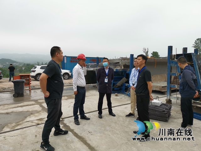 泸县市场监管局开展重点在建工程特种设备安全大检查(图3) 泸县市场监管局开展重点在建工程特种设备安全大检查(图3)
