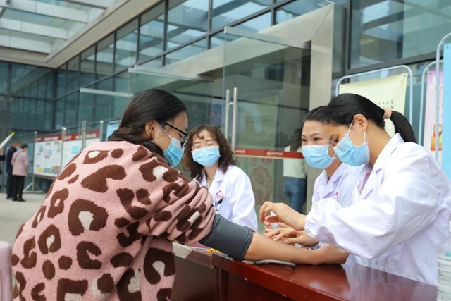 消除疼痛，还您微笑！医院疼痛科开展“世界疼痛日”义诊活动(图4)