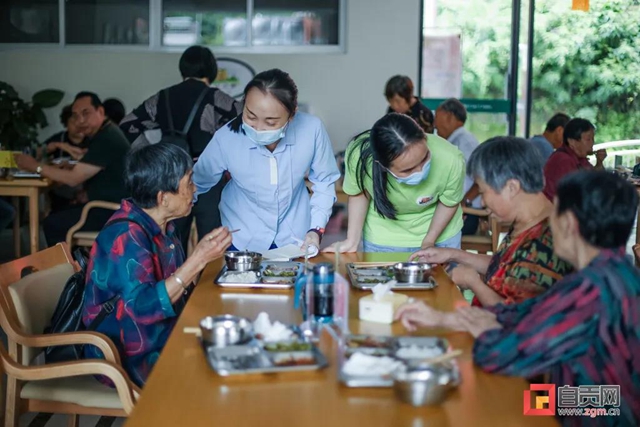 免费！惠及老年人！自贡这个综合体正式投入运营(图4)