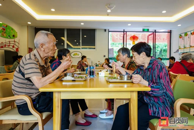 免费！惠及老年人！自贡这个综合体正式投入运营(图6)