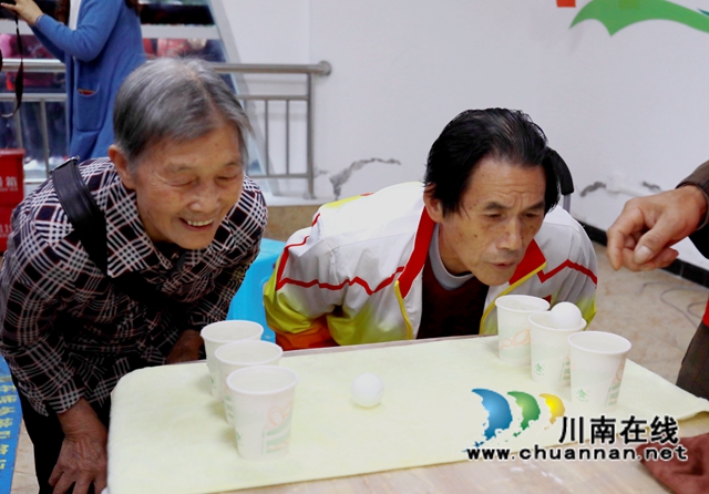 龙马潭区：欢乐游园会，情暖重阳节(图2)