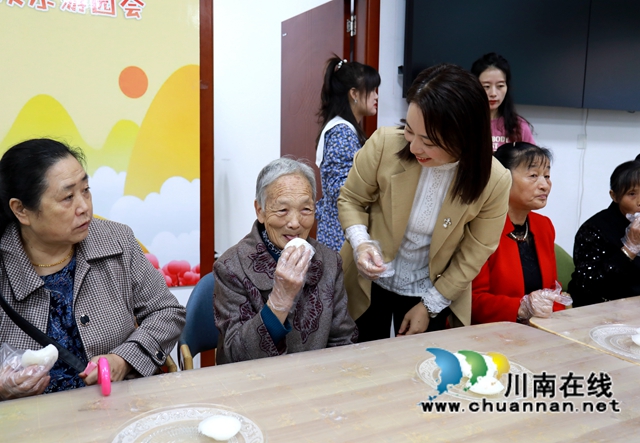 龙马潭区：欢乐游园会，情暖重阳节(图3)