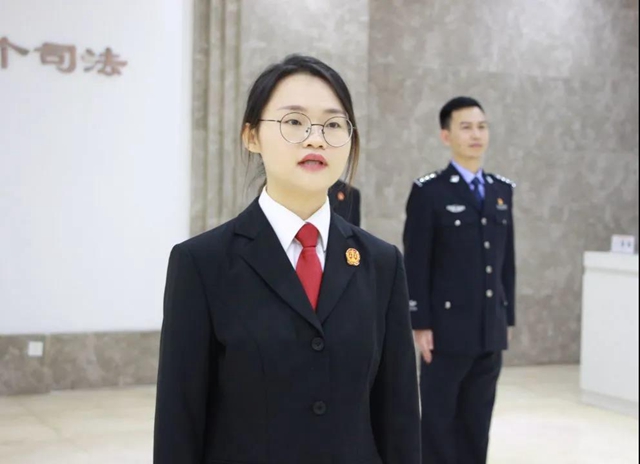 重阳节 | 江阳法院干警致敬英雄(图7)