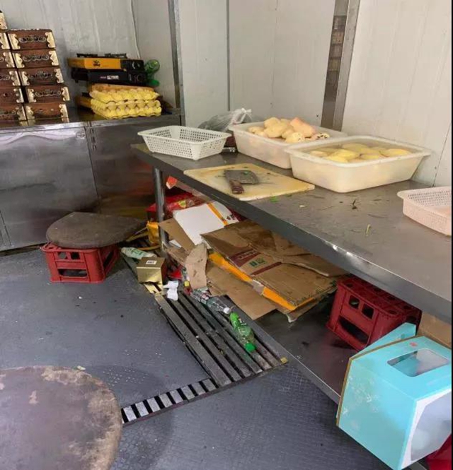 泸州市食品安全“红黑榜”(第十三期)(图4) 泸州市食品安全“红黑榜”(第十三期)(图4)