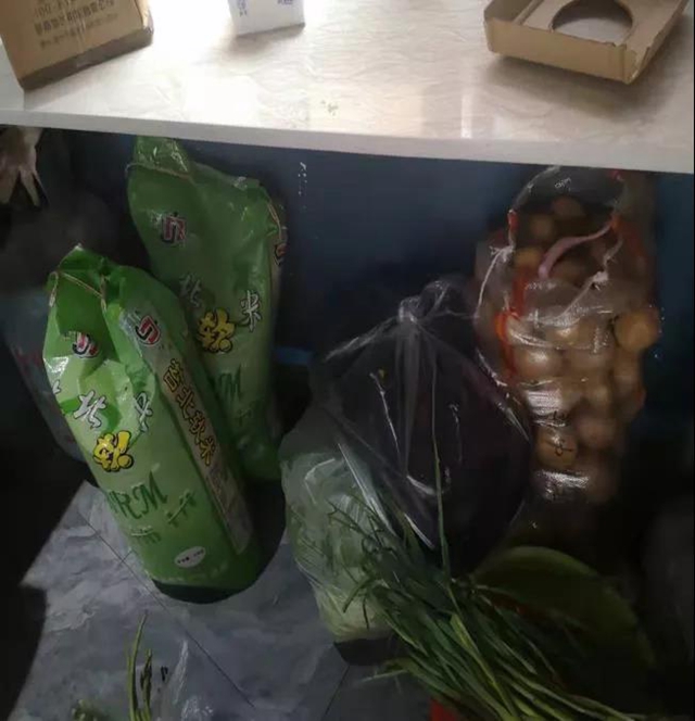 泸州市食品安全“红黑榜”(第十三期)(图29) 泸州市食品安全“红黑榜”(第十三期)(图29)