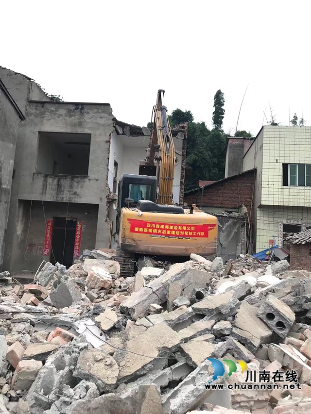 灾后重建有序推进，泸县建筑业协会会员单位建功一线(图16)