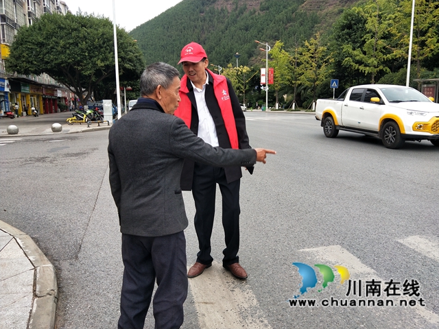 巩固创文成果，古蔺县委统战部志愿者在行动(图5)