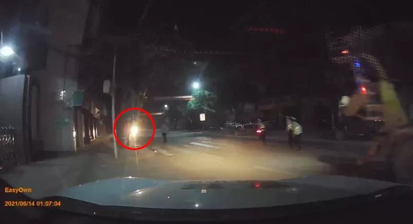 泸县第一例袭警案,判了!(图1) 泸县第一例袭警案,判了!(图1)