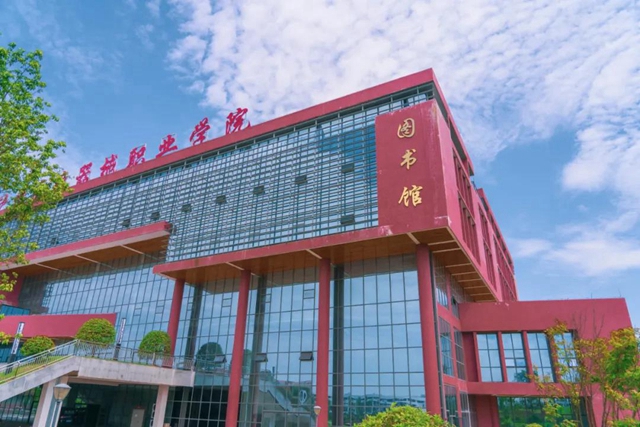 泸州医疗器械职业学院高职专项扩招！这些人都可以报名！(图3)