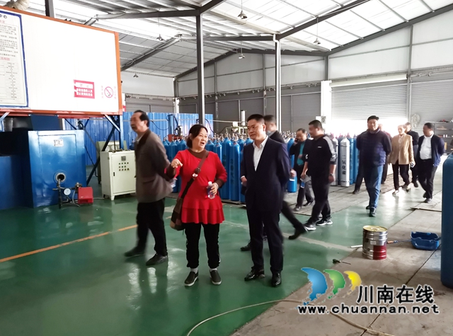 泸州民建企业委走访纳溪区会员企业(图2)