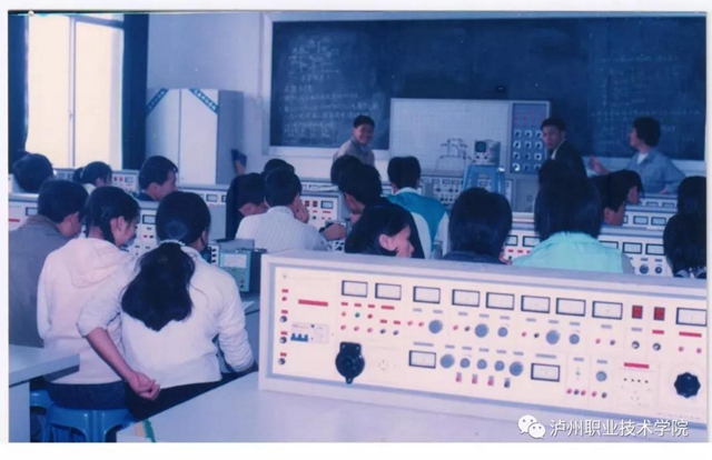泸州职业技术学院120周年，绝版老照片带你回顾学校巨变(图19)